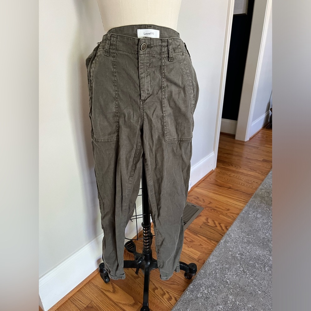 Level 99 joggers size 28
